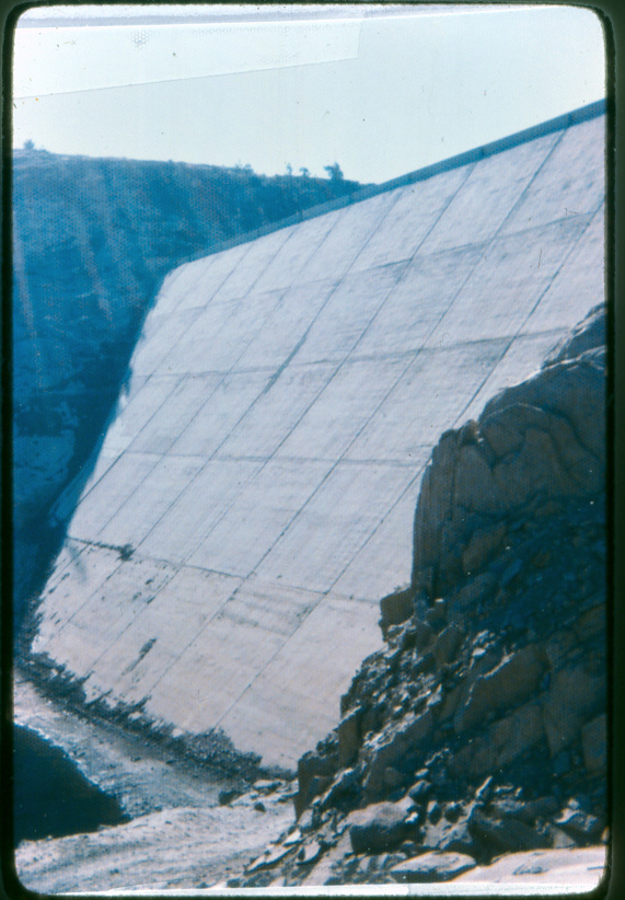 Dam Photo
